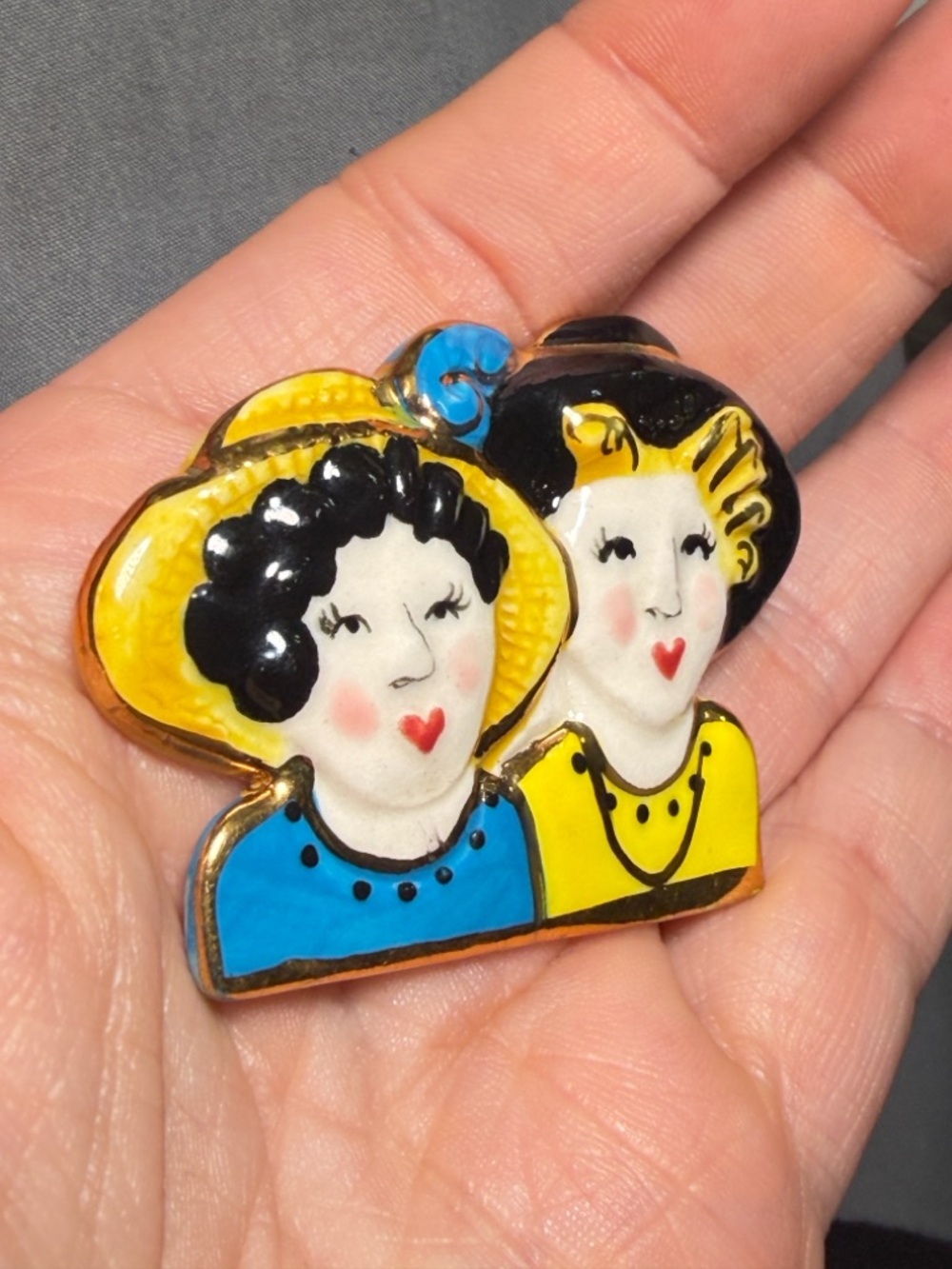 Vintage-Inspired Women Enamel Hat Ladies Handmade Brooch in Yellow, Black & Blue - Picture 3 of 5